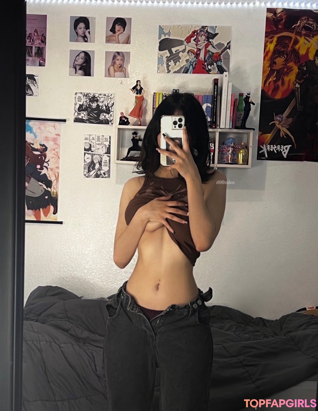 d00mlee model hd photo