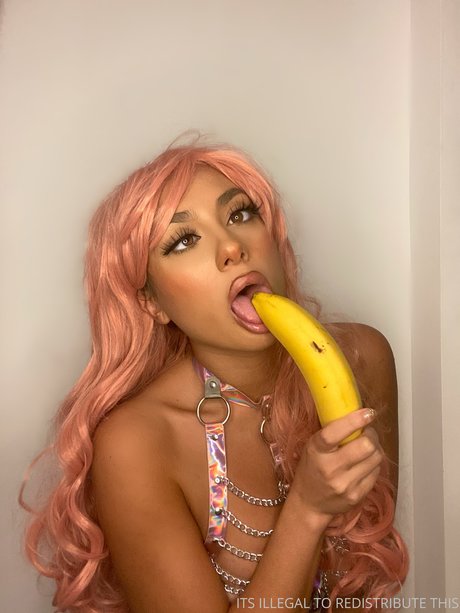 Toni Camille model perfect picture