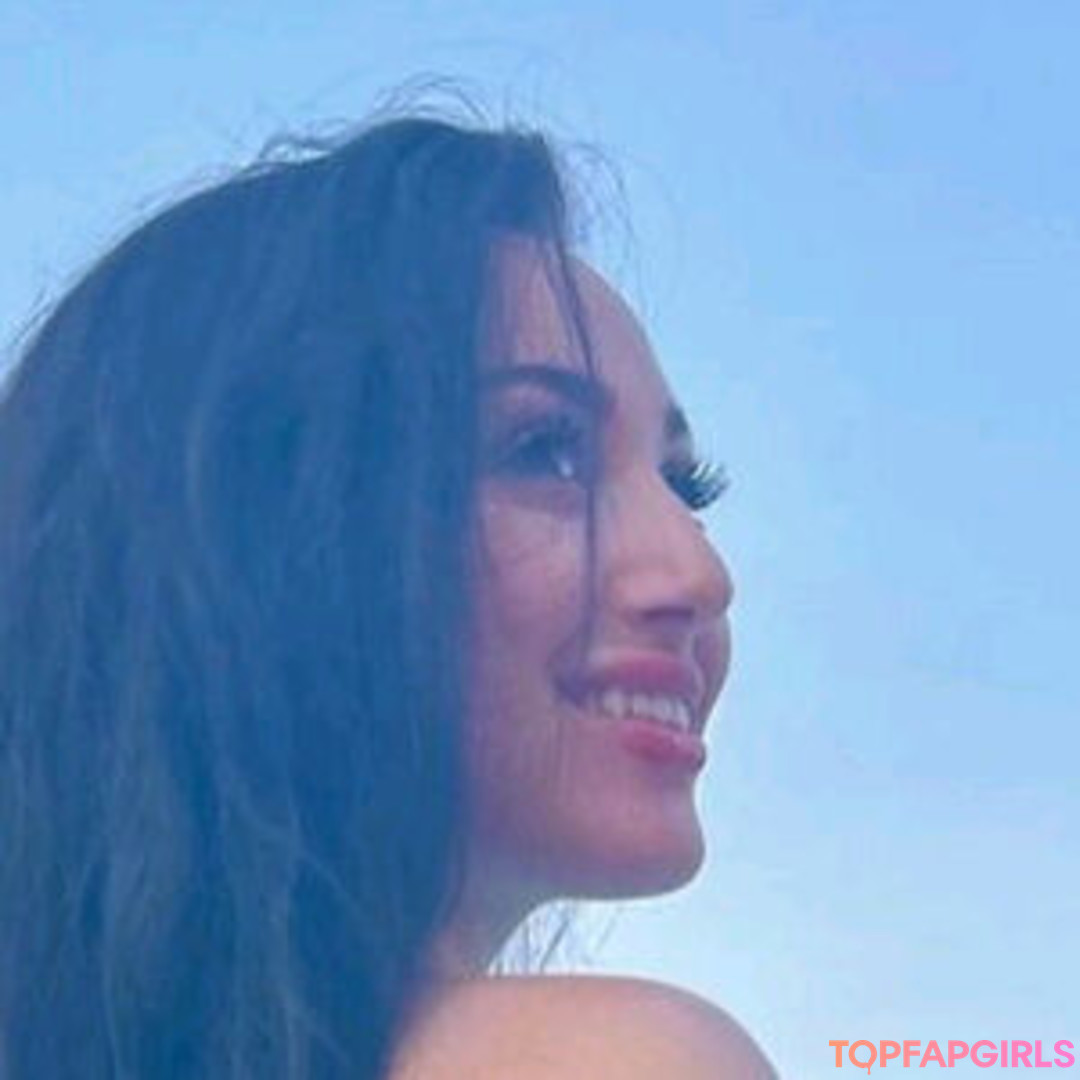 bxbbymaya star adult gallery