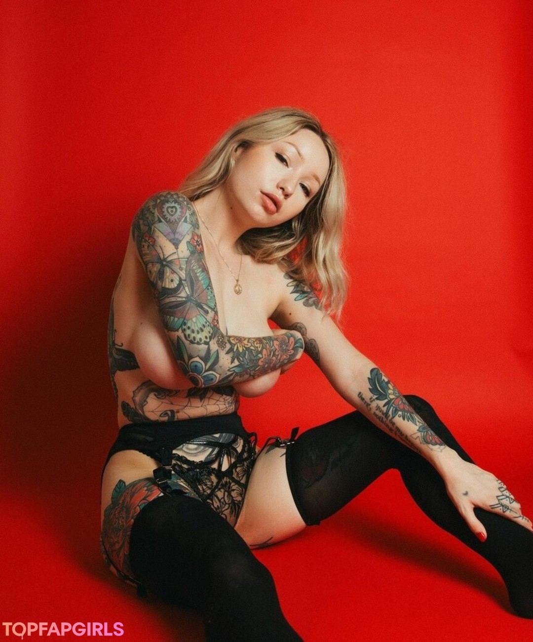 baesuicide hd actress image