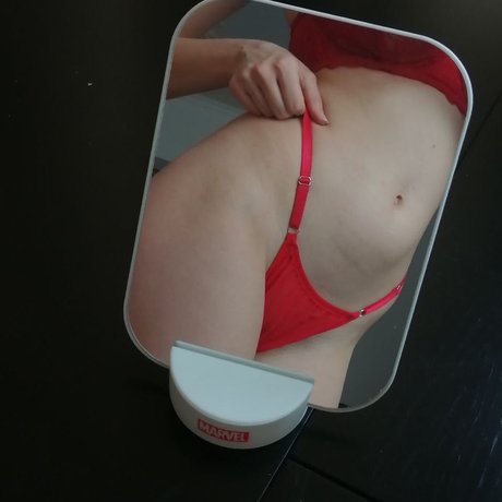 Ashley Ross hot model pictures