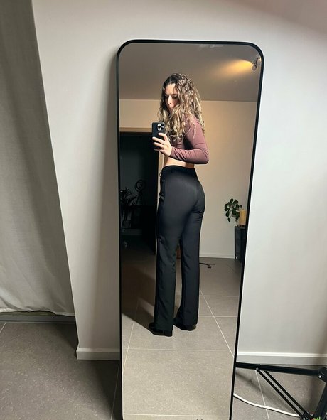 alinasweetness model free pics