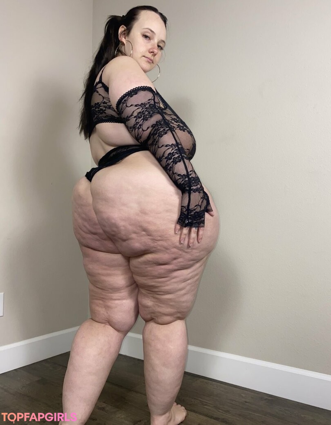 Jexkaa Wolves pornstar erotic gallery