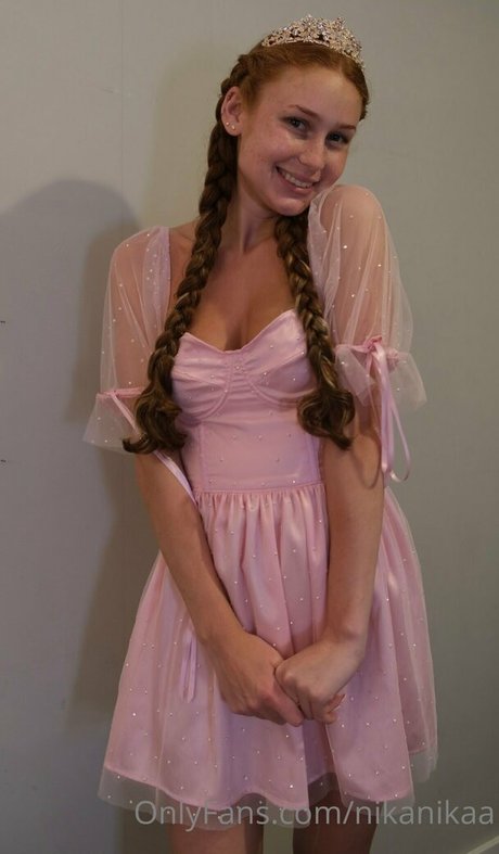 Nikanikaa pornstar hot images