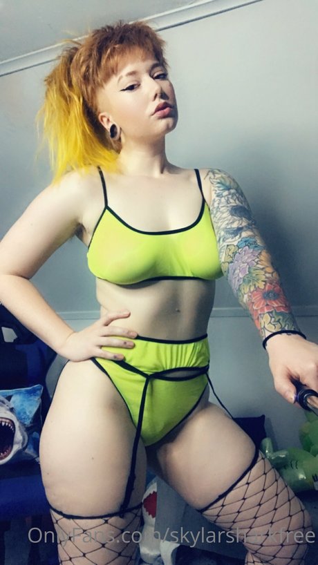 Skylarshark sexy star archive