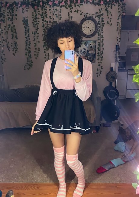 Cybersofty exclusive actress photos