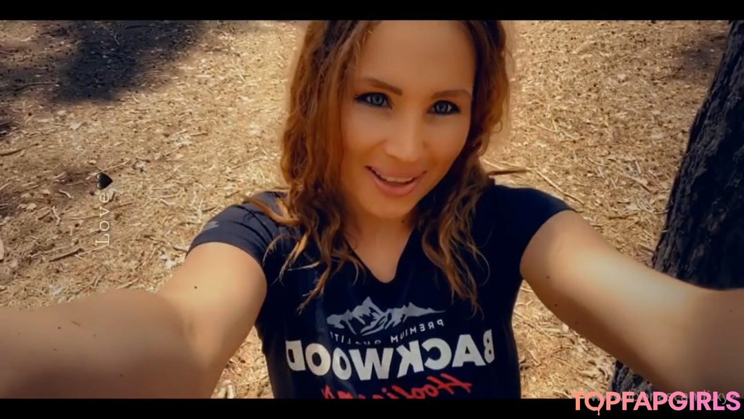 Loona Scandi pornstar hot archive