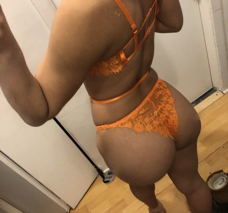 filipina onlyfans naked pic