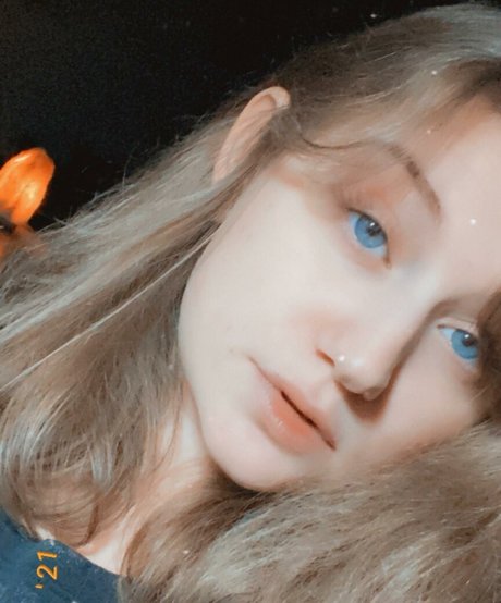 blonde masturbation onlyfans free photos