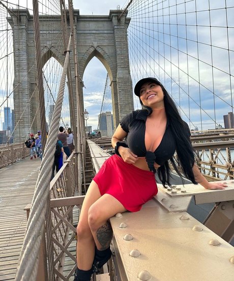 brunette petite onlyfans sexy xxx img