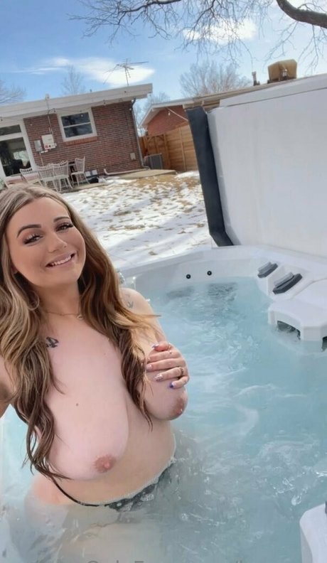 kxmmm model nudes img