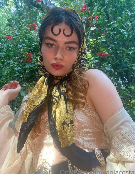 floraauclair pornstar beautiful photos