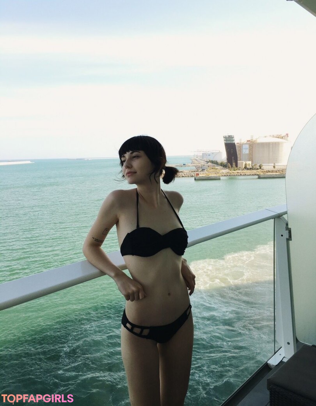 Savannah Brown pornstar high quality picture