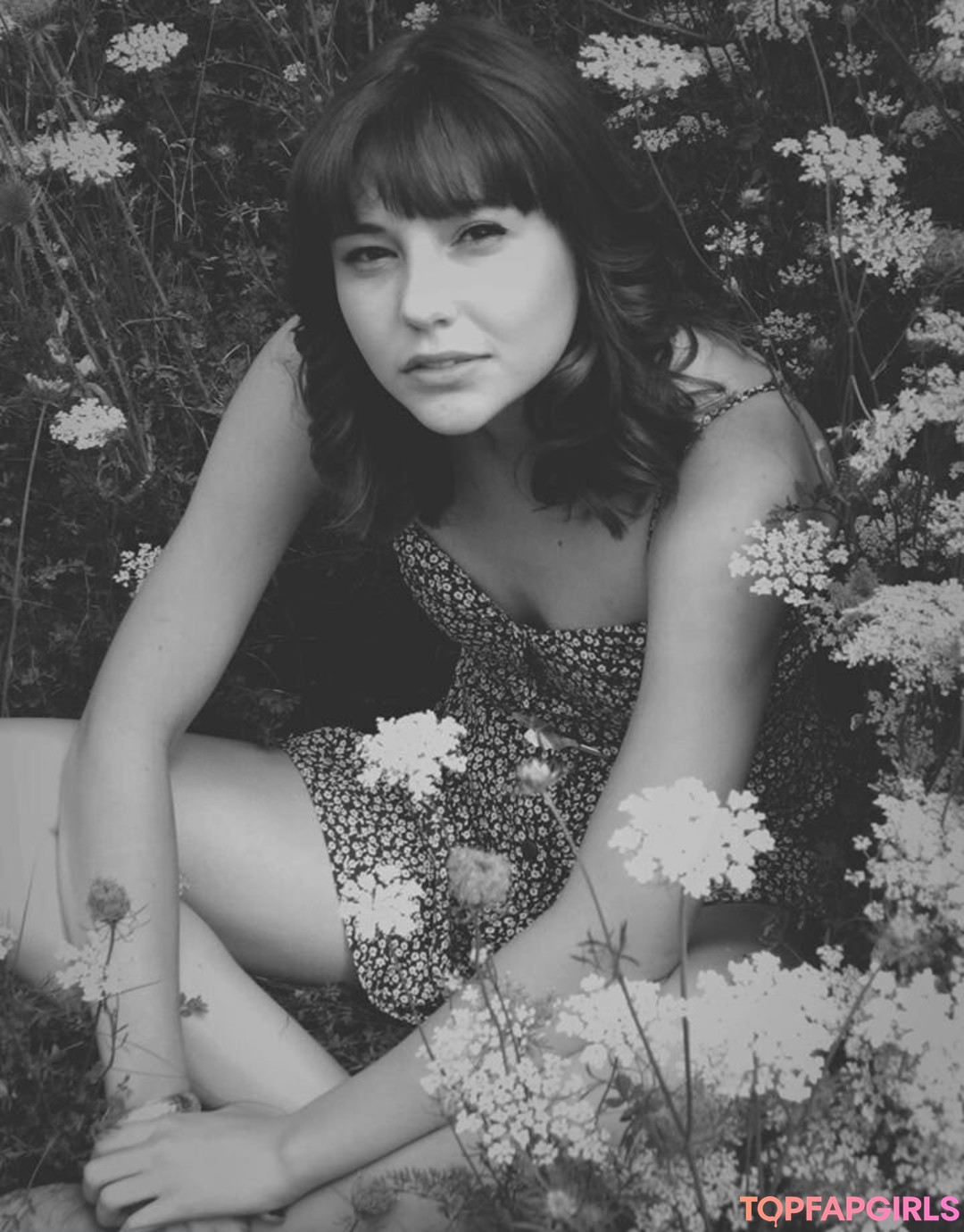 Savannah Brown hd actress archive