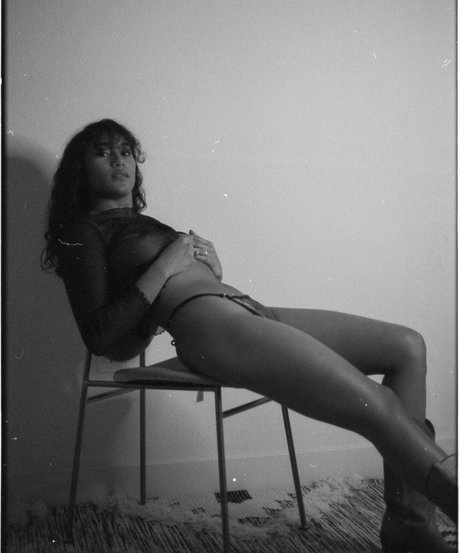 Sydney Park pornstar sexy image