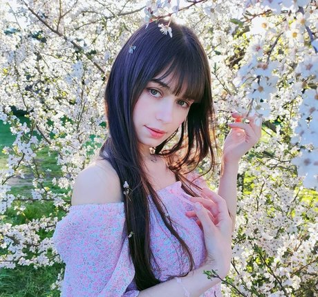 niki tyan17 star high quality image