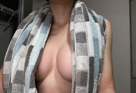 pooptarts erotic pornstar pics