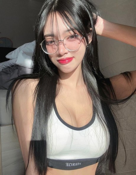 mirachi s model xxx photos