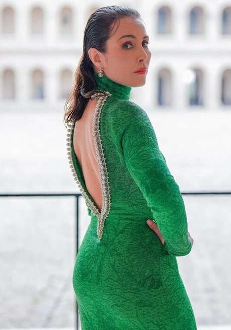 Noomi Rapace pornstar hd photos