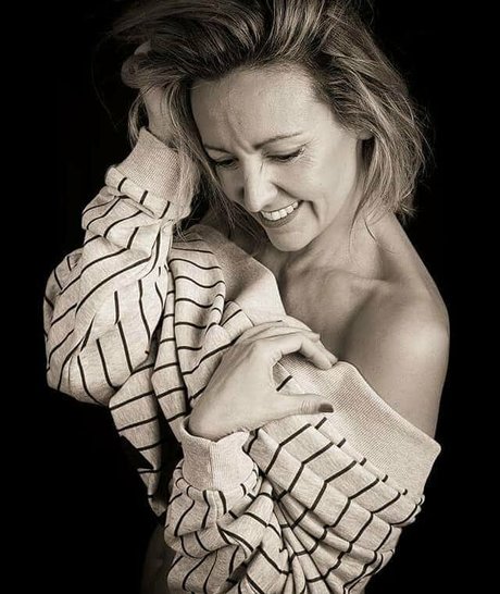 s shooting78 porn star image