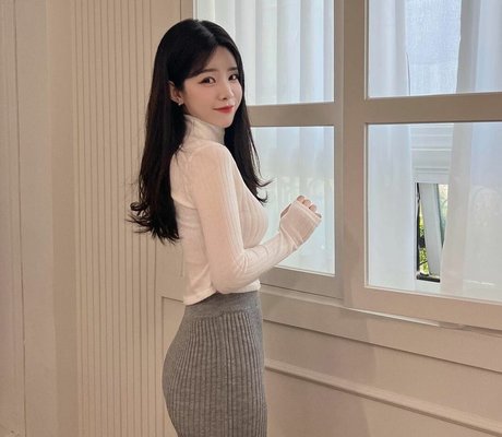 Asmr Yeonchu model top photo