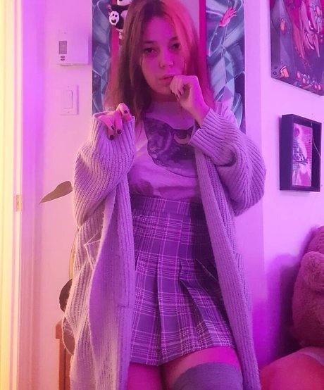 Taell art model photo