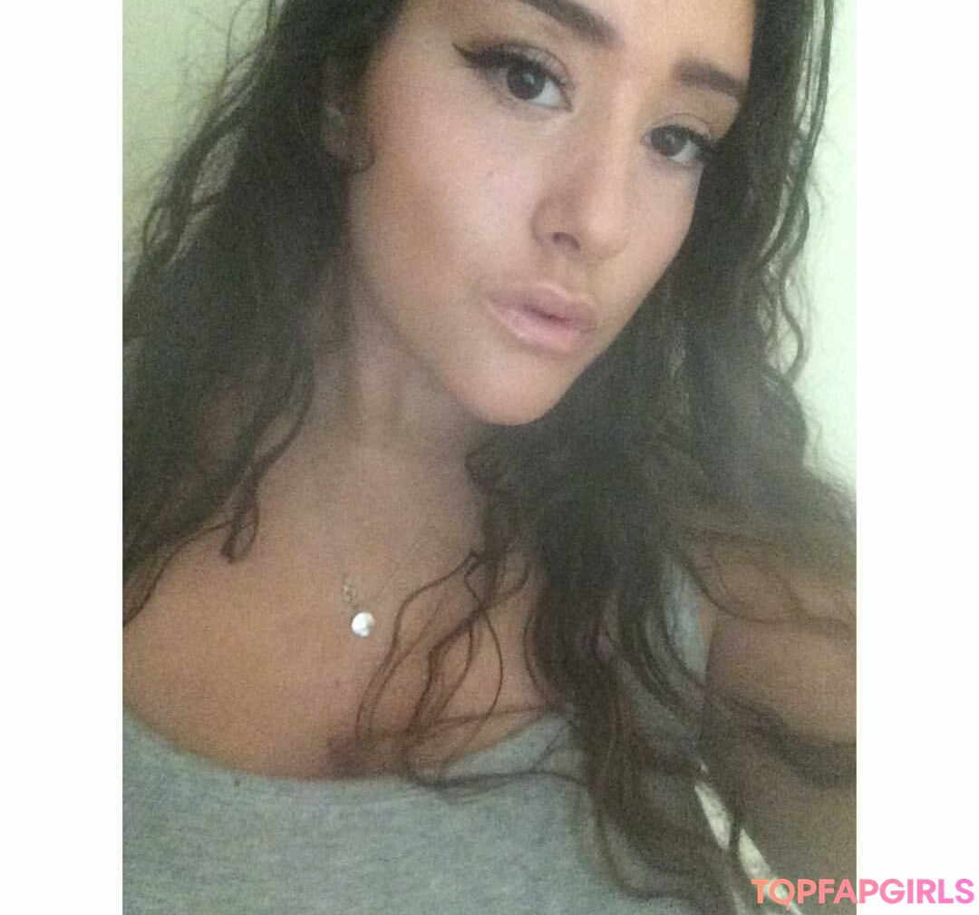 Olivia Hailey actress img