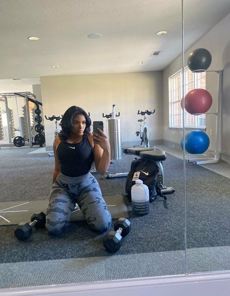 amateur bbw onlyfans art naked gallery