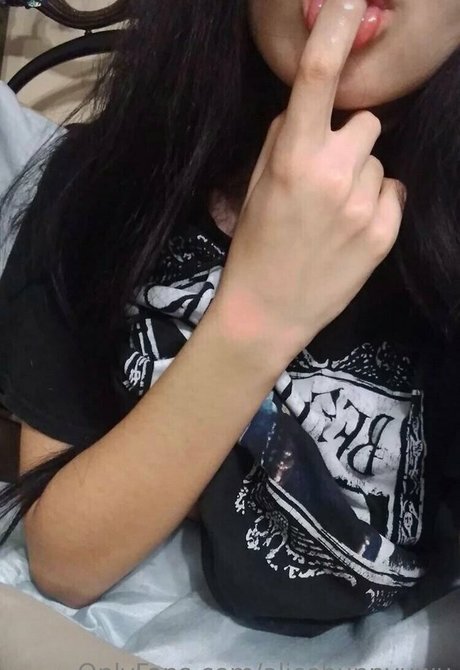 alicebunnyuwu star adult image