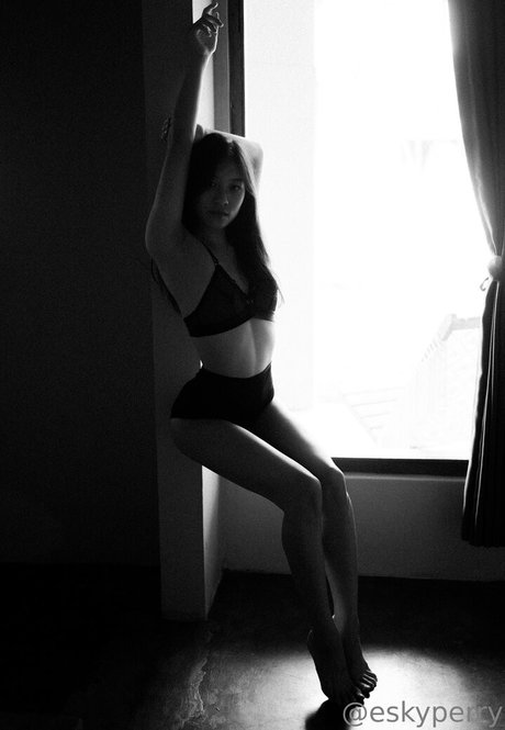 eskyperry high quality model picture