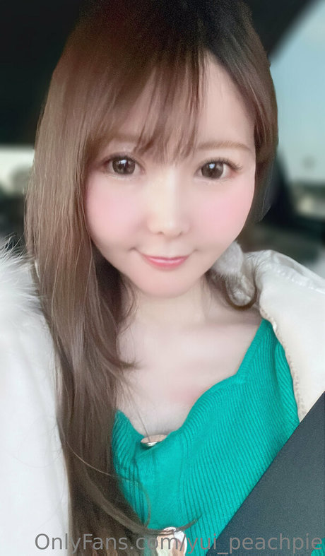 yui peachpie pornstar adult image