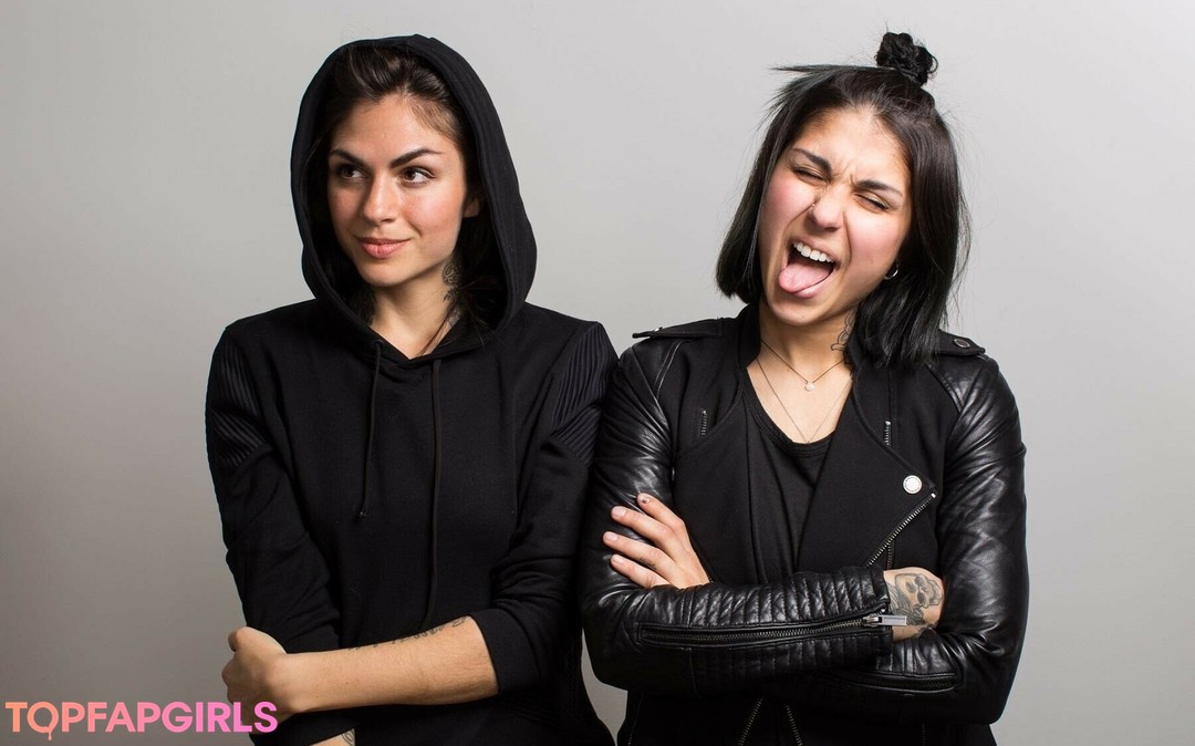 Krewella model hot img
