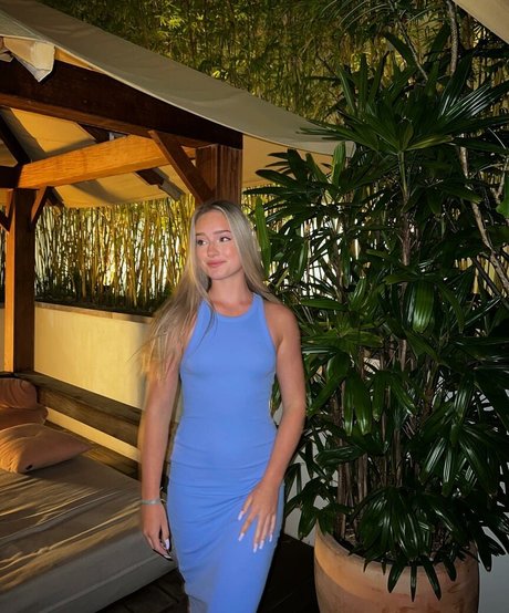 ginger milf onlyfans adult pic