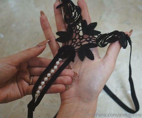 Ale Trevino nice actress pictures