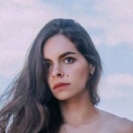 Ili Couttolenc naked actress images