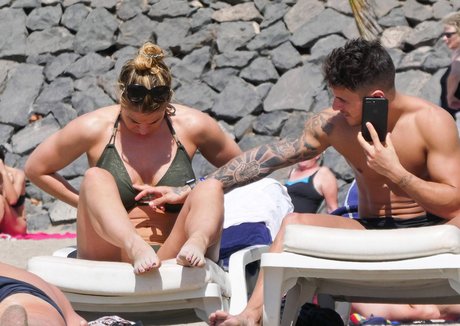 petite bbc onlyfans nude archive