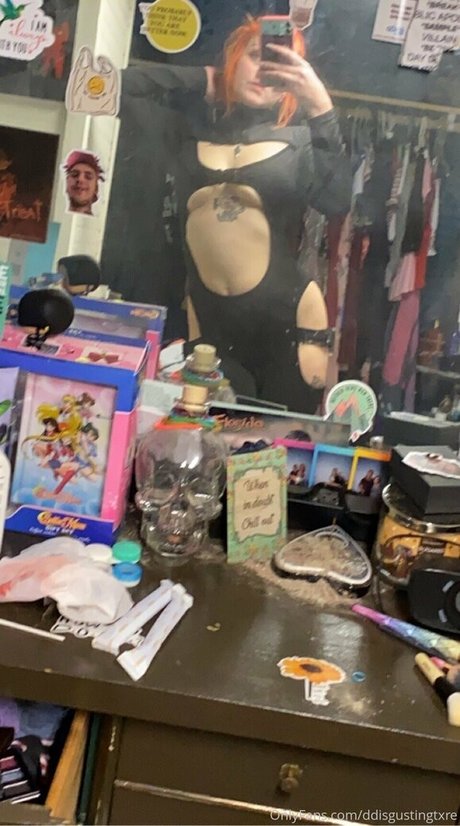 ddisgustingtxre star erotic picture