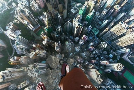 wreckinbecca nude model pic