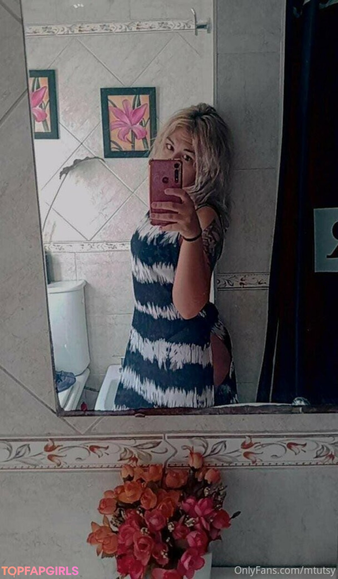 mtutsy model naked pic