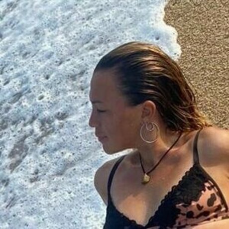 mtutsy adult actress pictures