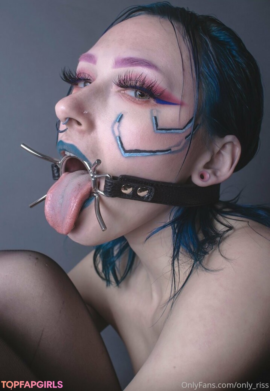 rissa ruin free model gallery