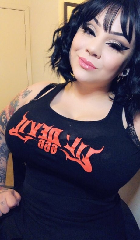 SpookyGirlLove pornographic star gallery