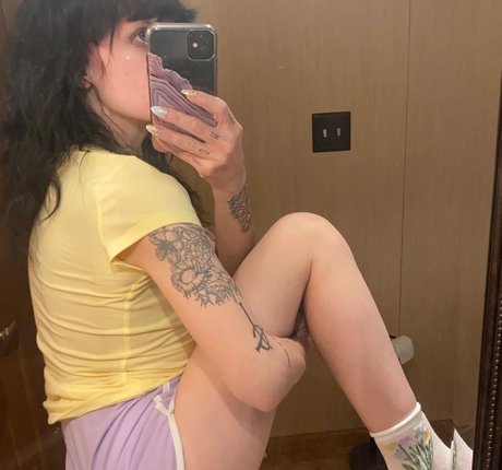 mature lingerie onlyfans beautiful pics