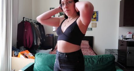 Amanda Golka star naked archive