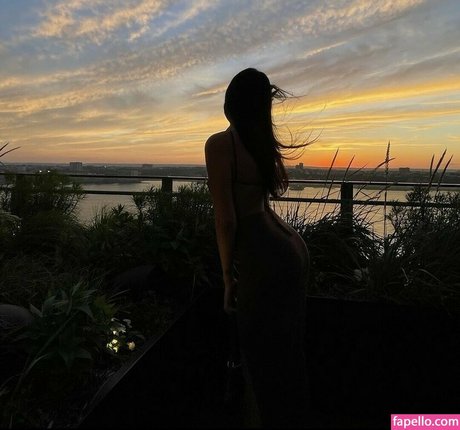 Iman Moosa porn model picture