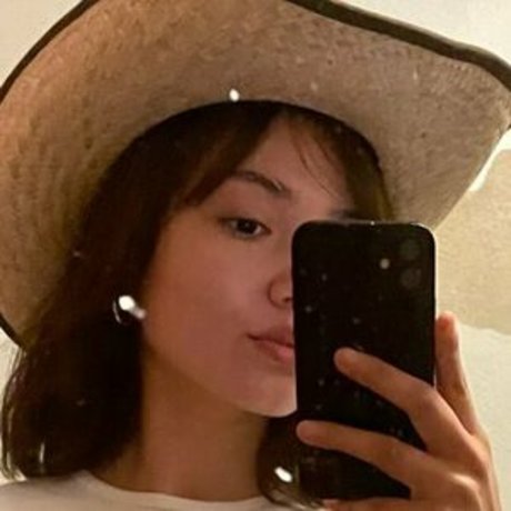 gloryhole princess onlyfans pornographic pic