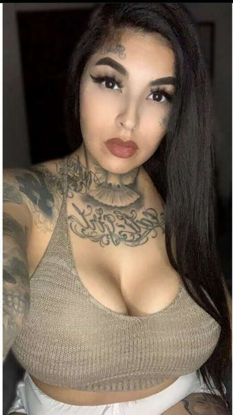 Monee gee naked star image