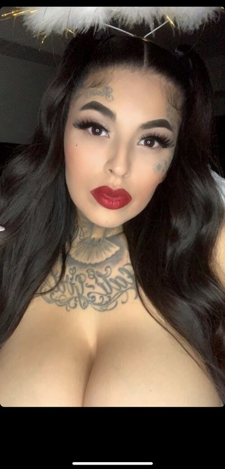 Monee gee model gallery