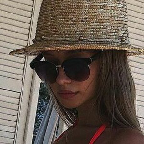 blowjob cum in mouth onlyfans beautiful naked photo