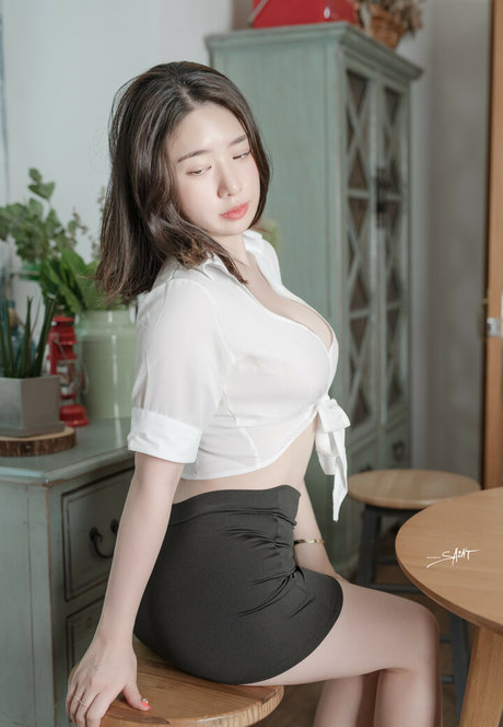 Bitanara erotic star img